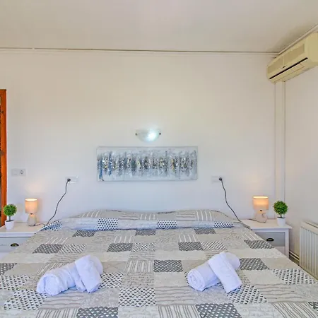 Mimosa By Interhome * Calp